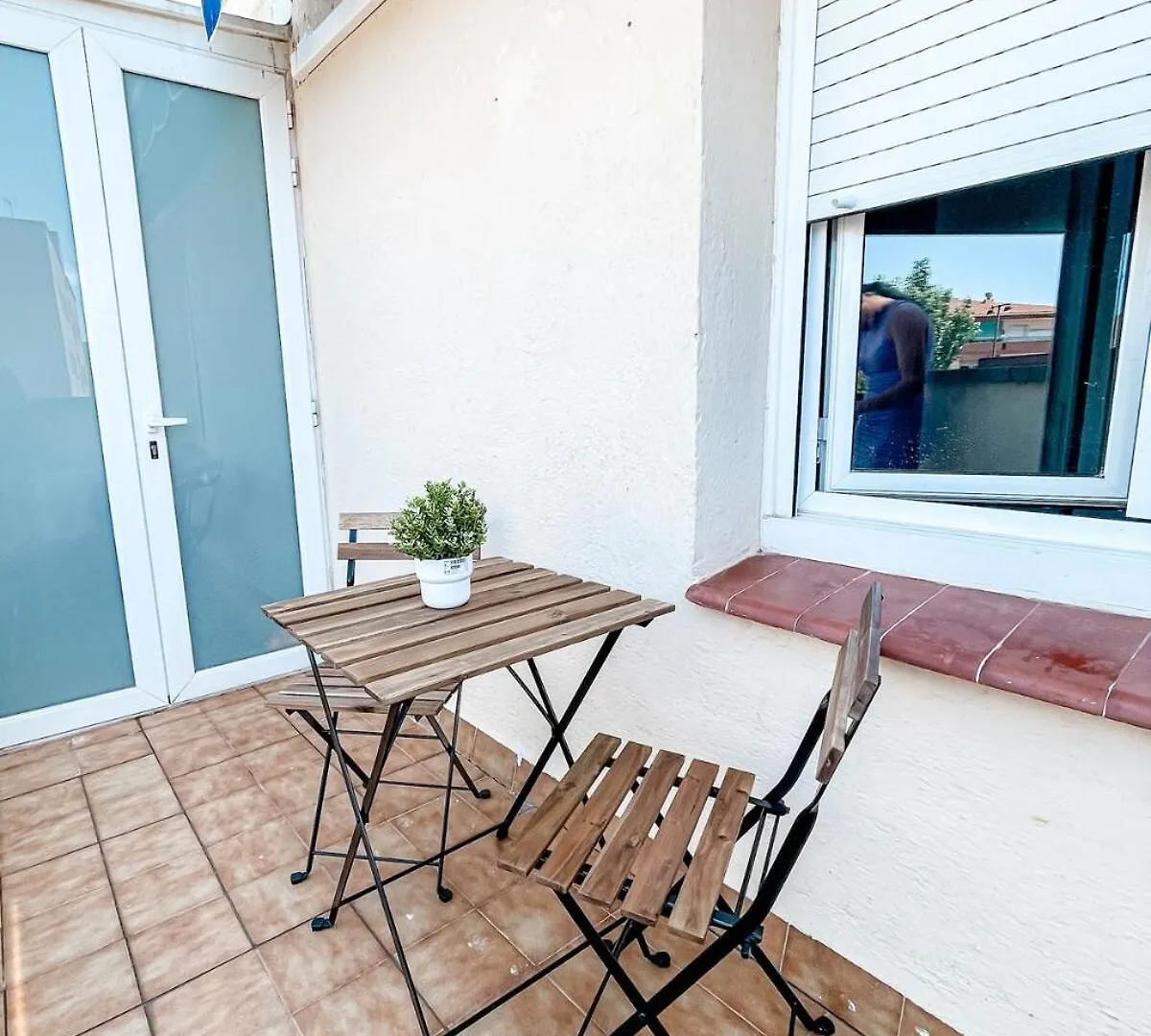 Coma-Ruga Central Beach Apartment 0*,  Spain