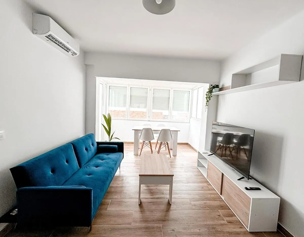 Coma-Ruga Central Beach Apartment