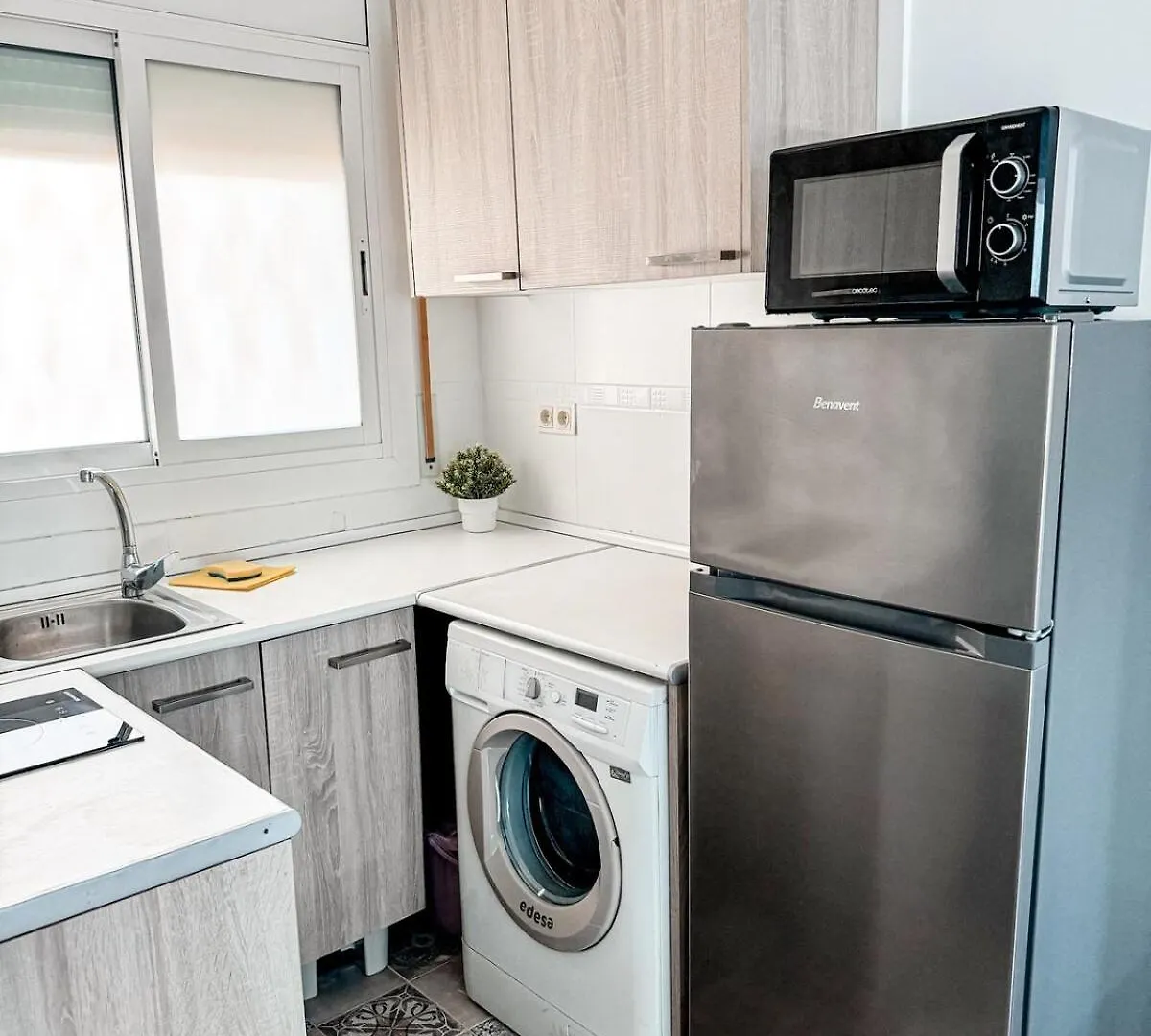 Coma-Ruga Central Beach Apartment
